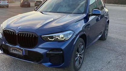 Blu Usata 2022 BMW X5 M Sport SUV | 59.500 € (Cara)