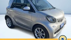 Argento metallizzato Usata 2019 Smart ForTwo Electric Drive Passion Tre volumi | 11.200 € (Buon prezzo)