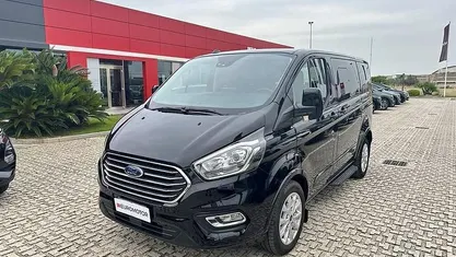Usata 2022 Ford Tourneo Custom Titanium Furgone | 28.000 € (Ottimo prezzo)