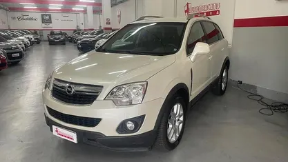Usata Opel Antara Cosmo 163 CV (119 kW) 2013 Bianco SUV