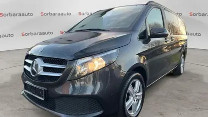 Nero Usata 2020 Mercedes V220 Executive Monovolume | 38.990 € (Ottimo prezzo)