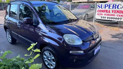 Usata Fiat Panda 80 CV (58 kW) 2013 Viola Utilitaria