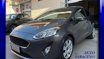 Grigio magnetic met. Usata 2021 Ford Fiesta Trend Due volumi | 5800 € (Super prezzo)