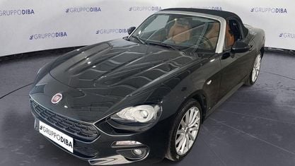 Käytetty Fiat 124 Spider Lusso 140 HP (102 kW) 2016 Musta Avoauto
