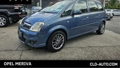 Usata Opel Meriva Cosmo 75 CV (55 kW) 2009 Blu Monovolume