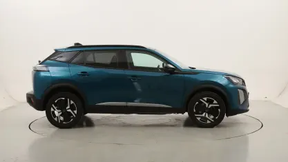 Usata Peugeot 2008 Allure 100 CV (73 kW) 2025 Blublu SUV