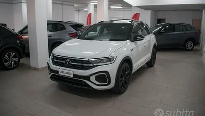 Usata VW T-Roc R-line 150 CV (110 kW) 2024 Bianco SUV