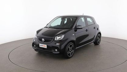 Usado Smart ForFour Passion 90 CV (66 kW) 2018 Negro Utilitario