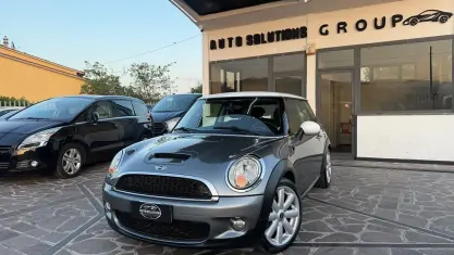 Usata Mini Cooper S 175 CV (128 kW) 2007 Grigio Utilitaria