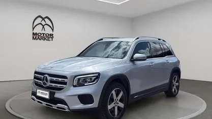 Usata Mercedes GLB200 150 CV (110 kW) 2022 Argento SUV