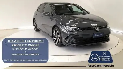 Usata VW Golf VIII R-line 150 CV (110 kW) 2023 Grigio scuro Berlina