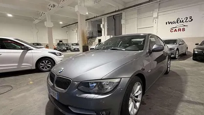 Usata BMW 330 272 CV (200 kW) 2010 Coupé