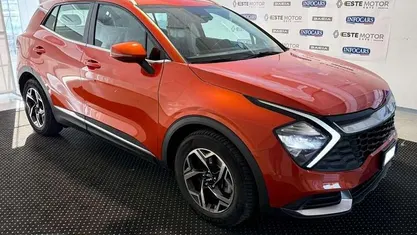 Usata Kia Sportage 150 CV (110 kW) 2023 Orange metallizzato SUV