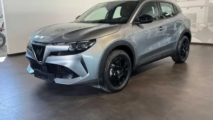 Usata Alfa Romeo GT Junior 136 CV (100 kW) 2025 Grigio SUV