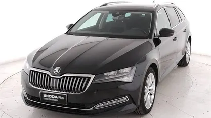 Usata Skoda Superb Style 150 CV (110 kW) 2024 Nero magic Station wagon