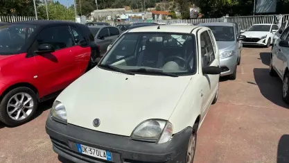 Usata Fiat 600 54 CV (39 kW) 2007 Bianco Utilitaria
