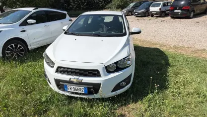 Usata Chevrolet Aveo LT 75 CV (55 kW) 2013 Bianco Berlina