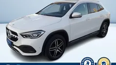 Bianco pastello Usata 2022 Mercedes GLA200 SUV | 30.200 € (Super prezzo)