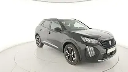 Usata Peugeot 2008 Allure 101 CV (74 kW) 2025 Nero SUV