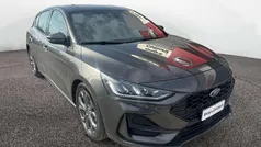 Grigio Usata 2022 Ford Focus ST-Line Tre volumi | 18.800 € (Buon prezzo)