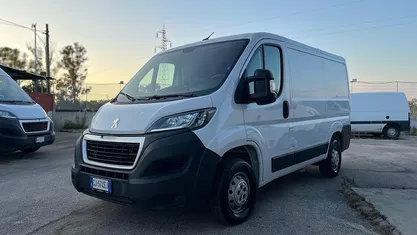 Bianco Usata 2022 Peugeot Boxer S Furgone | 16.900 € (Buon prezzo)