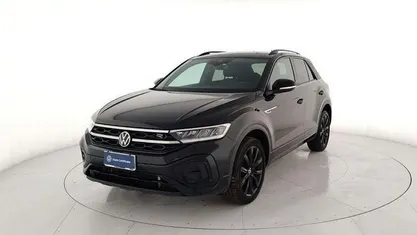 Nero metallizzato Usata 2022 VW T-Roc R-line SUV | 24.200 € (Buon prezzo)