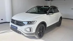 Pure white nero Nuova 2025 VW T-Roc Sportline SUV | 31.900 € (Buon prezzo)