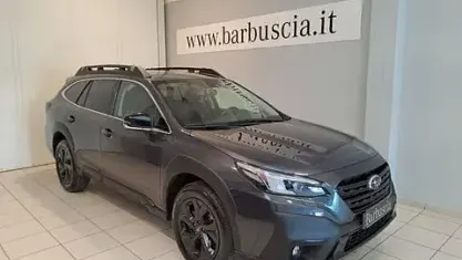 Usata Subaru Outback 4dventure 169 CV (124 kW) 2021 Grigio Station wagon