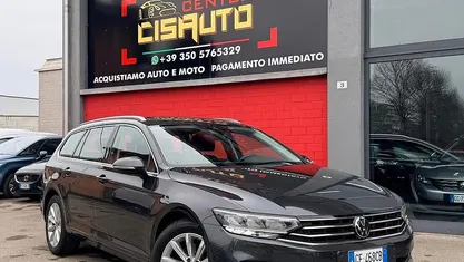 Usata VW Passat Executive 150 CV (110 kW) 2021 Grigio Station wagon