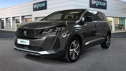 Usata Peugeot 5008 Allure 131 CV (96 kW) 2024 Grigio SUV