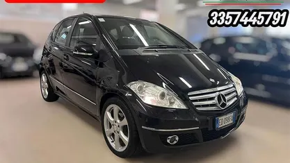 Usata 2010 Mercedes A180 Avantgarde Tre volumi | 4300 € (Buon prezzo)