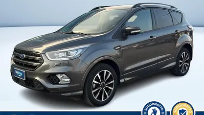 Grigio metallizzato Usata 2019 Ford Kuga ST-Line SUV | 16.400 € (Buon prezzo)