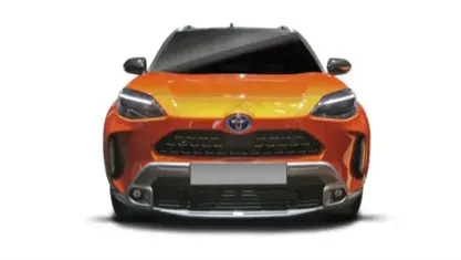 Usata Toyota Yaris Cross Lounge 116 CV (85 kW) 2022 Argento SUV