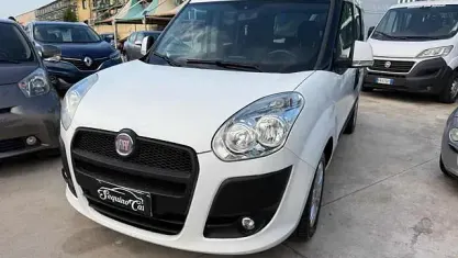 Usata Fiat Doblò 120 CV (88 kW) 2013 Bianco Monovolume
