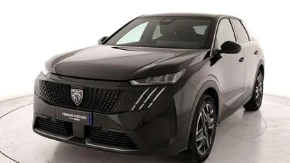 Usata 2025 Peugeot 3008 Allure SUV | 31.900 € (Buon prezzo)