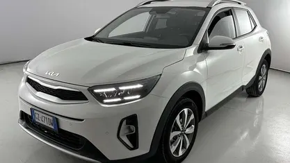 Usata 2025 Kia Stonic Style SUV | 16.400 € (Buon prezzo)