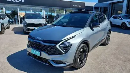 Usata Kia Sportage GT-Line 179 CV (131 kW) 2023 Grigio SUV