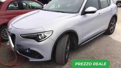 Usata Alfa Romeo Stelvio 209 CV (153 kW) 2022 Grigio SUV