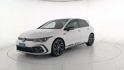 Begagnad VW Golf VIII GTI 245 HK (180 kW) 2023 Vit Sedan