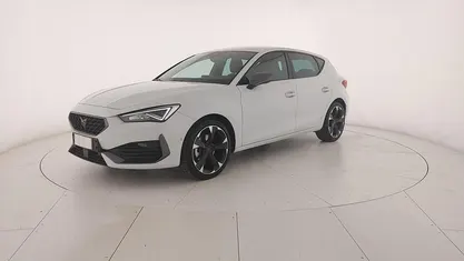 Usata Cupra Leon 150 CV (110 kW) 2023 Bianco nevada Berlina