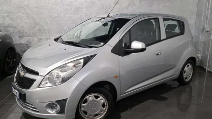Usata Chevrolet Spark LS 68 CV (50 kW) 2012 Argento Utilitaria