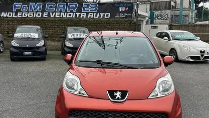 Usata Peugeot 107 68 CV (50 kW) 2010 Arancione Utilitaria