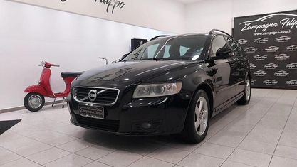 Usata Volvo V50 R-Design 150 CV (110 kW) 2011 Nero Station wagon