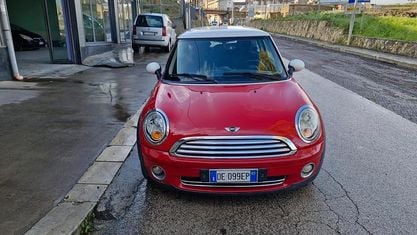 Usata Mini ONE 120 CV (88 kW) 2007 Rosso Utilitaria