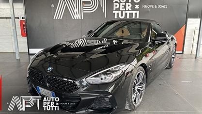 Begagnad BMW Z4 Comfort Edition 258 HK (189 kW) 2021 Svart Cab
