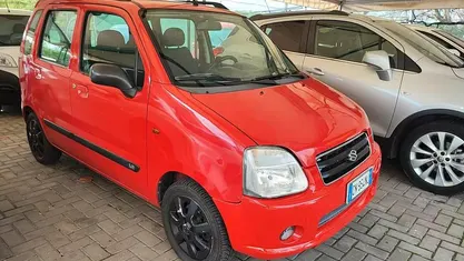 Usata Suzuki Wagon R+ 92 CV (67 kW) 2004 Rosso Monovolume