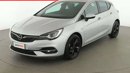 Usata Opel Astra Business Elegance 131 CV (96 kW) 2020 Argento Berlina