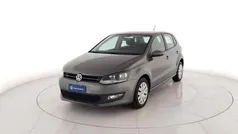 Grigio metallizzato Usata 2014 VW Polo Comfortline Tre volumi | 7900 € (Buon prezzo)