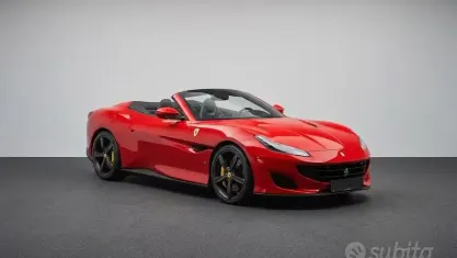 Usata Ferrari Portofino 600 CV (441 kW) 2020 Rosso Cabrio