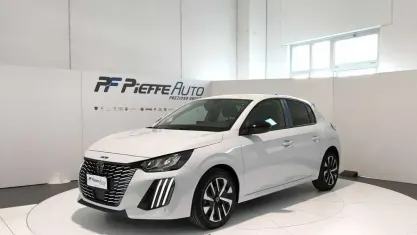 Usata Peugeot 208 Style 101 CV (74 kW) 2025 Bianco Utilitaria